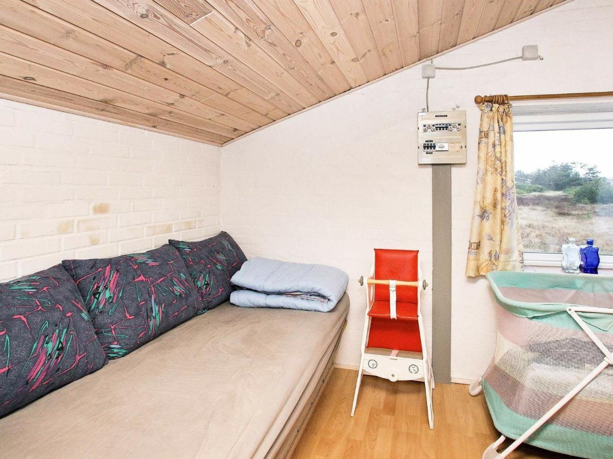 Three-Bedroom Holiday Home In Thisted 4 Nørre Vorupør Værelse billede